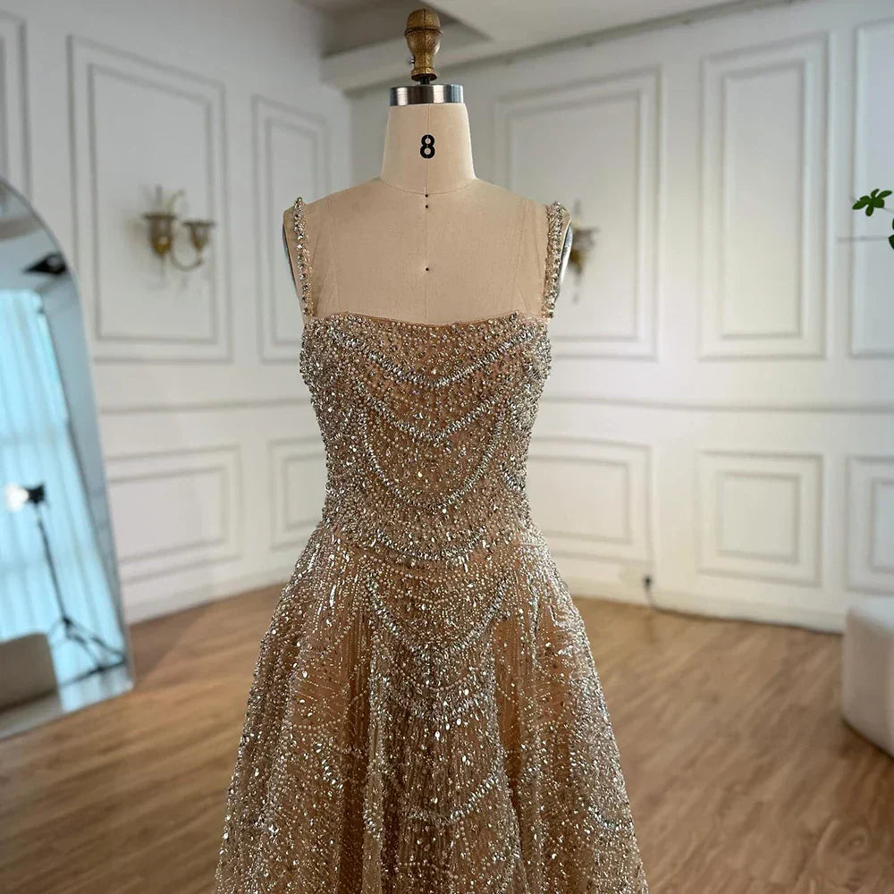 Vestido de noche de lujo estilo A con perlas y cristales