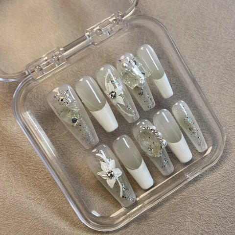 10pcs White French Press On Nails Flash Transparent Fake Nail Patchs With Glossy Diamond Designs Hand Painted Flower False Nails