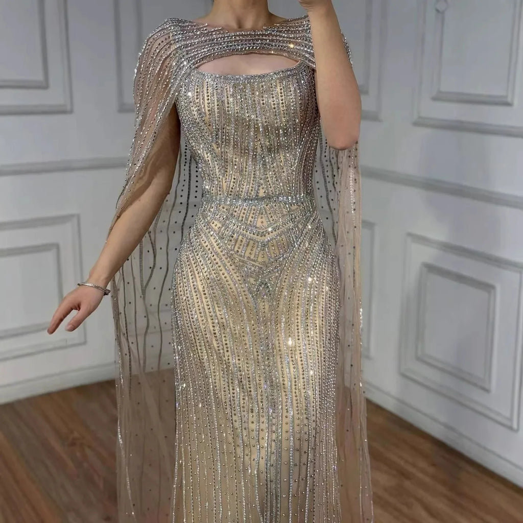 Vestido de Noche de Lujo Azul Diamante con Capa