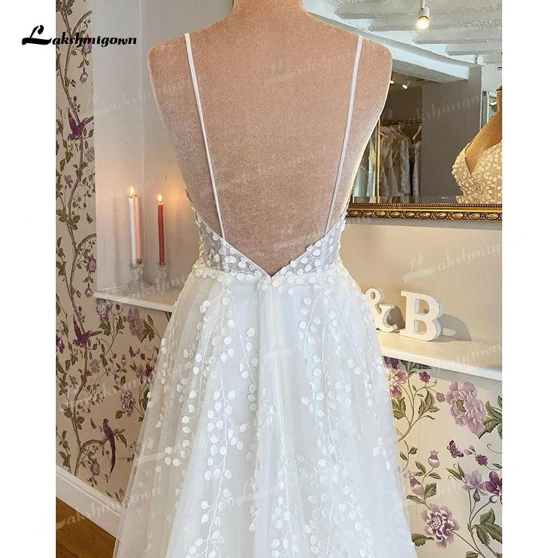 Vestido de novia bohemio vintage NumberSea en blanco roto 2025 con apliques de encaje, tirantes finos, cuello en V, tul, corte en A 