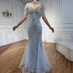 Vestido de Noche Sirena con Cuentas Color Nude de Lujo y Cuello Alto LA72897