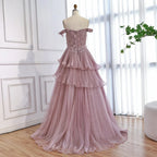 Luxuriöses rosa, verträumtes Abendkleid mit Rüschen und Perlen in A-Linie LA73385
