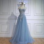 Luxuriöses graues Tüll-A-Linien-Ballkleid mit floralen Applikationen