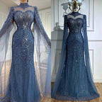 Luxuriöses, dezentes blaues Meerjungfrauen-Abendkleid mit Cape LA73006