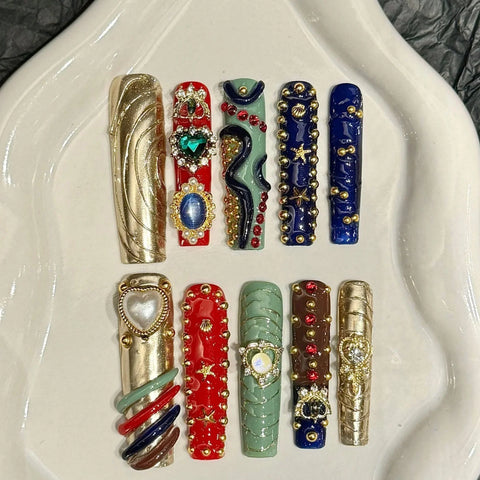 10 Stück handgefertigte Press-On-Nägel, langer Sarg, Goldstern, Liebesherz, Perlen-Design, falsche Nägel, leichte, luxuriöse künstliche Nägel für Frauen und Mädchen 