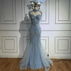 Vestido de Noche Sirena con Cuentas Color Nude de Lujo y Cuello Alto LA72897