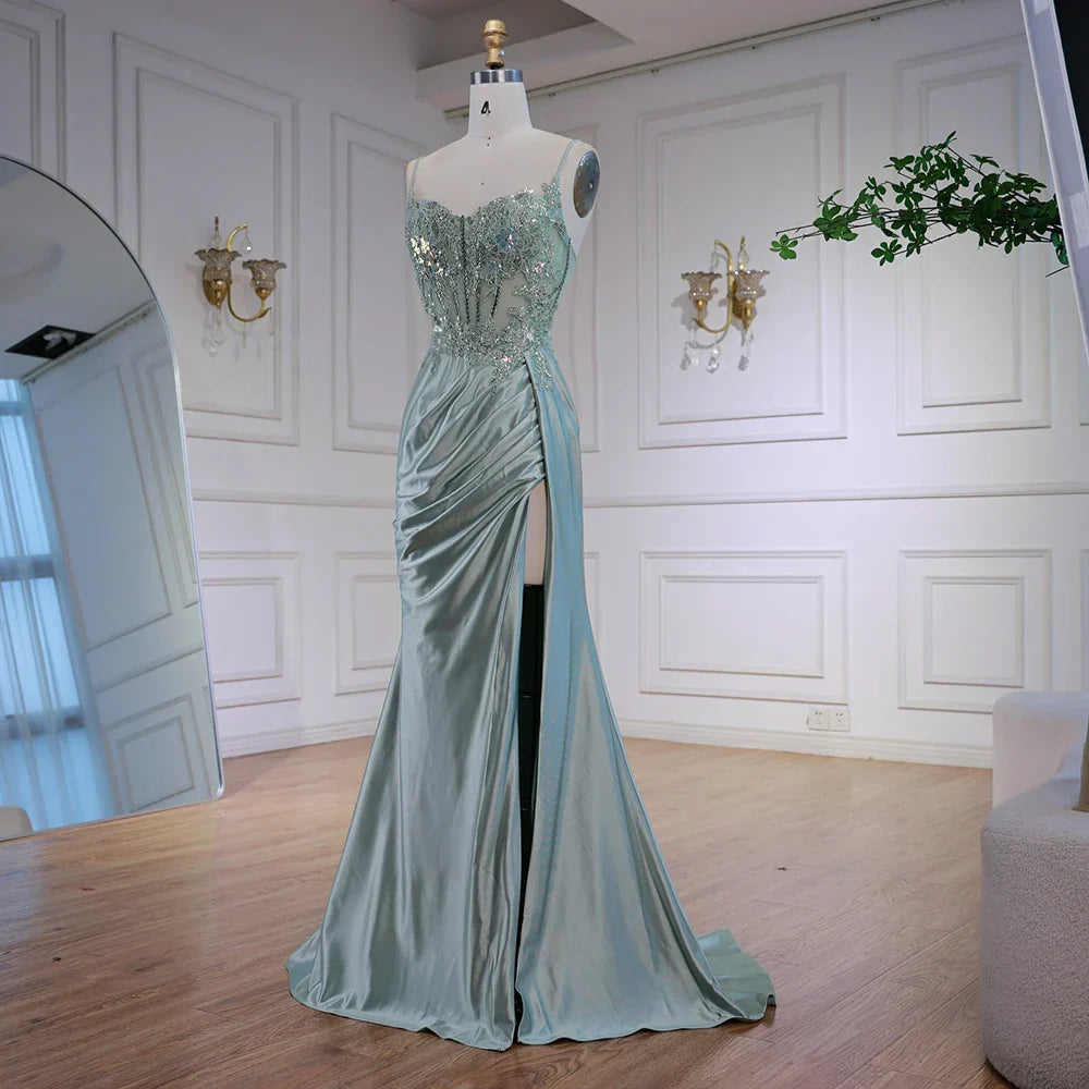 Vestido de fiesta de satén verde menta de lujo con cuentas y abertura LA72995