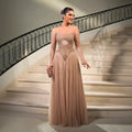 Luxuriöses schulterfreies A-Linien Abendkleid mit Perlen