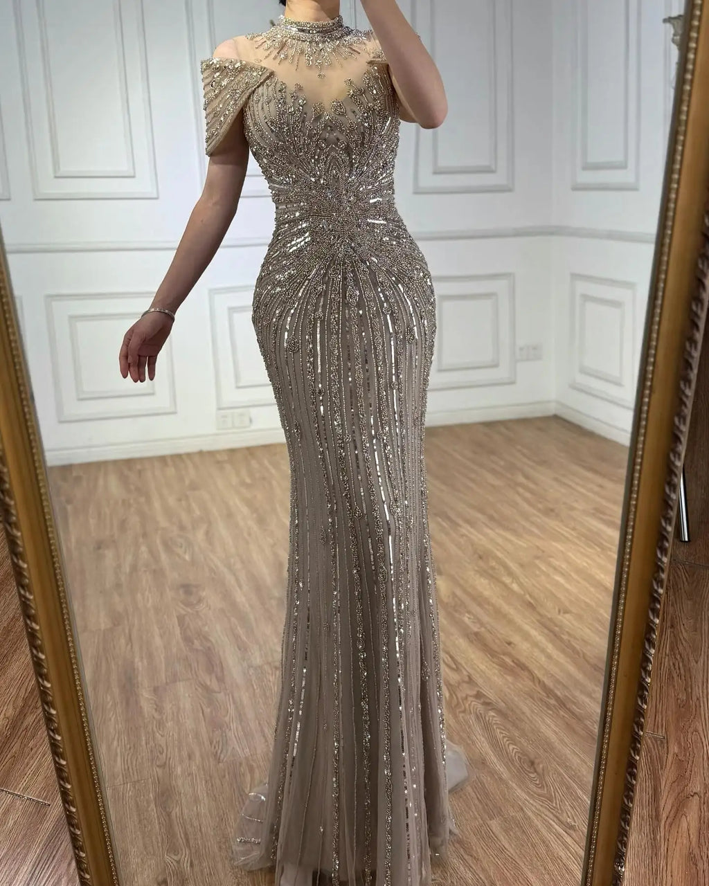 Vestido de Noche de Lujo Color Caramelo Sirena con Cuentas LA73082