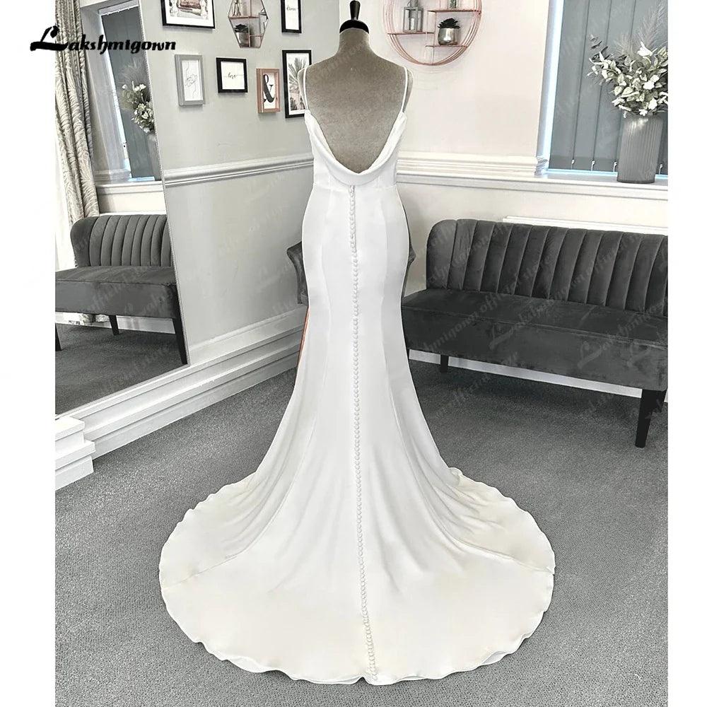 Vestidos de novia casuales y sexys, con cola de sirena/trompeta, sin mangas, tirantes finos y fruncido, para verano 2025 