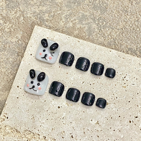 10pcs Hand-painted Cute Puppy Press On Toenails Black White Short Square Head False Toe Nails Crative Charm Stick-on Toenails