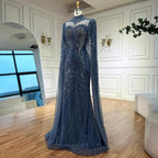 Luxuriöses, dezentes blaues Meerjungfrauen-Abendkleid mit Cape LA73006