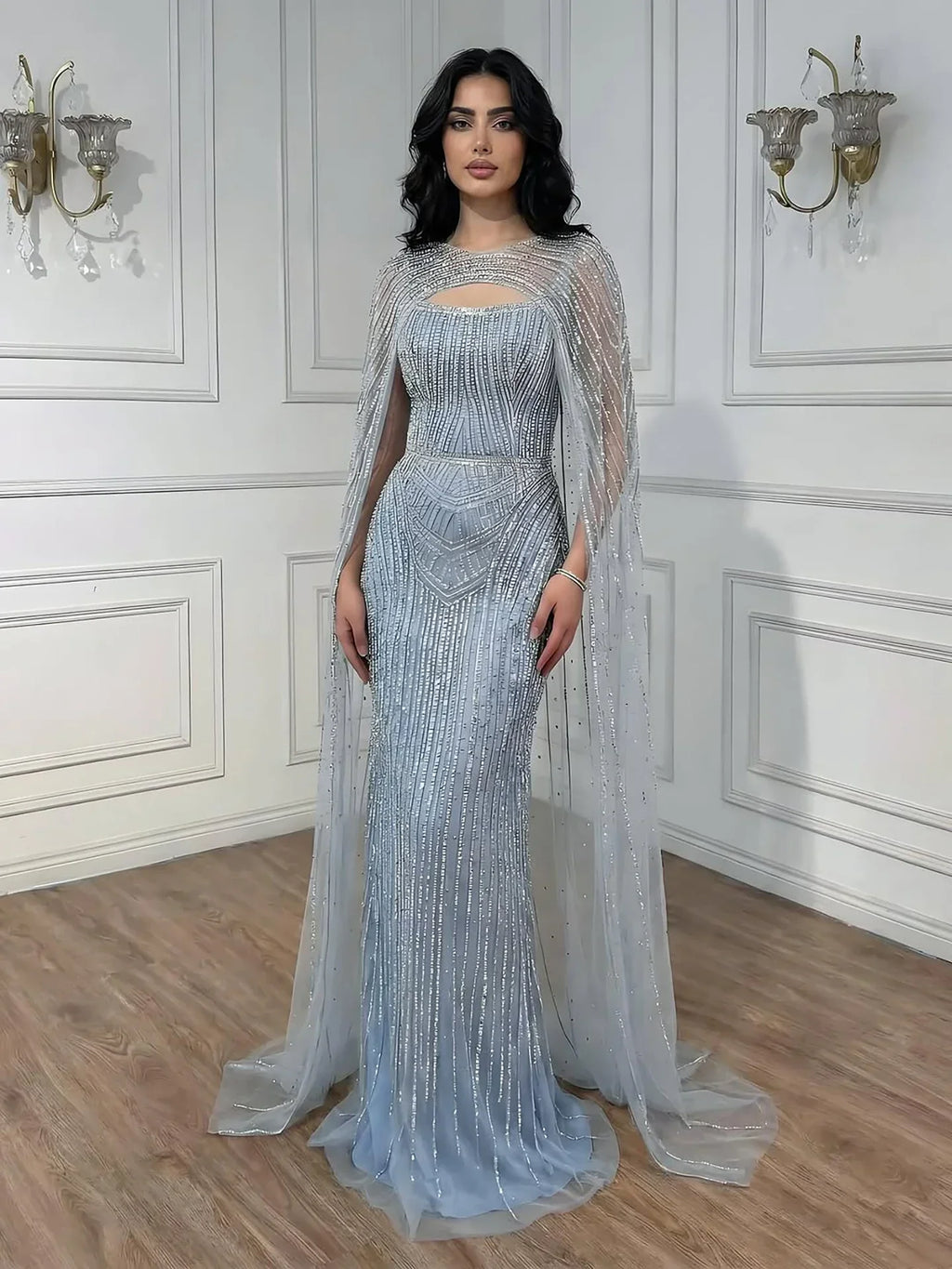 Vestido de Noche de Lujo Azul Diamante con Capa