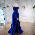 Luxuriöses salbeigrünes Satin-Ballkleid mit Schlitz LA73032