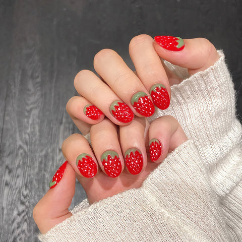 10pcs Red Strawberry Press On Nails Sweet Handmade Short Round False Nail Patches Glossy Cat's Eye Wearable Fake Nails Tips