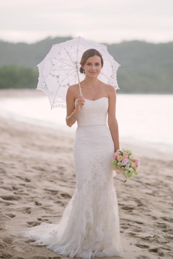 NumberSea Vestidos de Novia de Encaje Blanco con Hombros Descubiertos y Escote Corazón Estilo Sirena para Playa