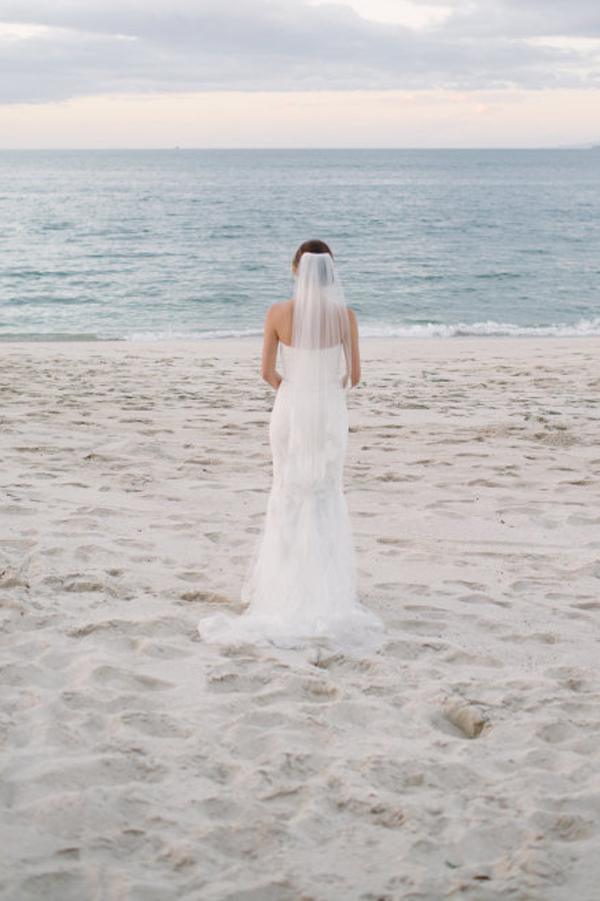 NumberSea Vestidos de Novia de Encaje Blanco con Hombros Descubiertos y Escote Corazón Estilo Sirena para Playa