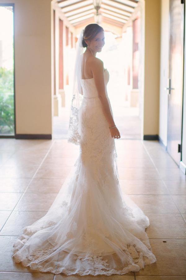 NumberSea Vestidos de Novia de Encaje Blanco con Hombros Descubiertos y Escote Corazón Estilo Sirena para Playa