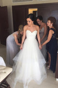 Vestido de novia económico NumberSea blanco sencillo con escote corazón, sin tirantes, con volantes y espalda descubierta, MW228 