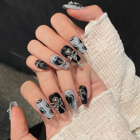 10pcs Handmade Press On Nails Punk Style Metal Bear Bowknot Butterfly Decor False Nail Sweet Cool Short T Fake Nail For Hot Girl