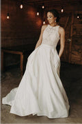 Vestido de novia NumberSea de satén, corte A, encaje, ilusión, cuello halter y cola larga, MW611