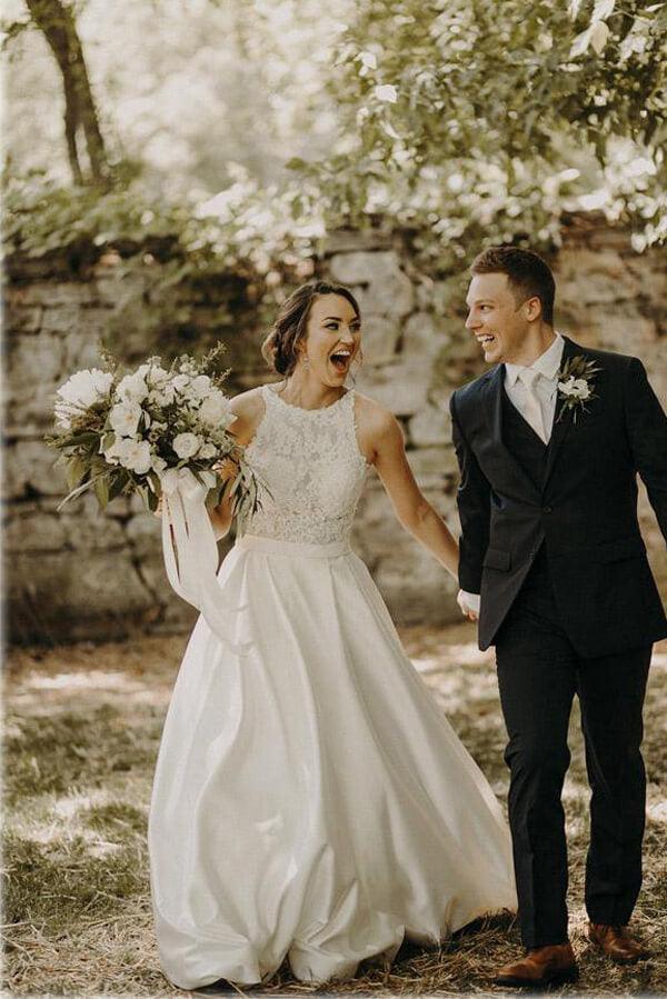 Vestido de novia NumberSea de satén, corte A, encaje, ilusión, cuello halter y cola larga, MW611