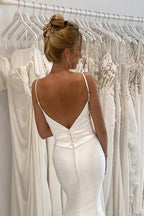 Vestido de novia NumberSea de satén con escote sirena y tirantes finos plisado, MW896