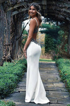 Vestido de novia NumberSea de satén estilo sirena, con tirantes finos, escote en V y apliques, MW1021