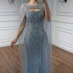 Vestido de Noche de Lujo Azul Diamante con Capa