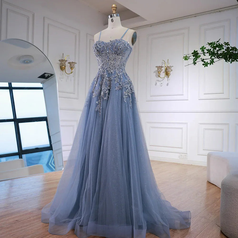 Luxuriöses graues Tüll-A-Linien-Ballkleid mit floralen Applikationen