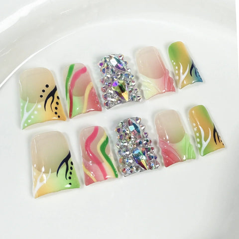 10pcs Handmade Press On Nails Ins Retro Style Goil Foil French Style False Nails Cherry Shape Diamond Duckbill Luxury Fake Nail