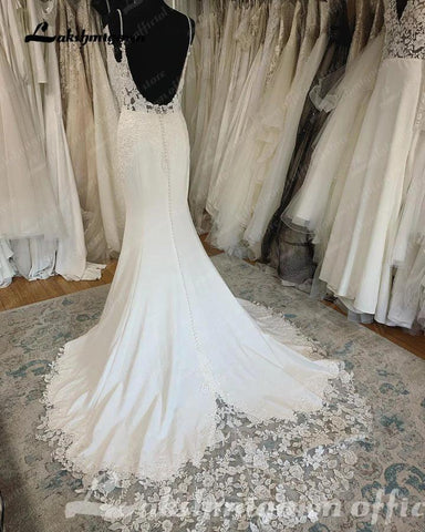 Vestido de novia bohemio de sirena con escote en V y tirantes finos, corte sirena, corte sirena, corte en V, con apliques de encaje, estilo bohemio, NumberSea 2025 