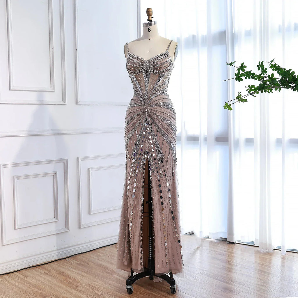 Vestido de Fiesta Sirena Corsé Nude de Lujo con Cuentas LA72803A