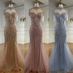 Vestido de Noche Sirena con Cuentas Color Nude de Lujo y Cuello Alto LA72897