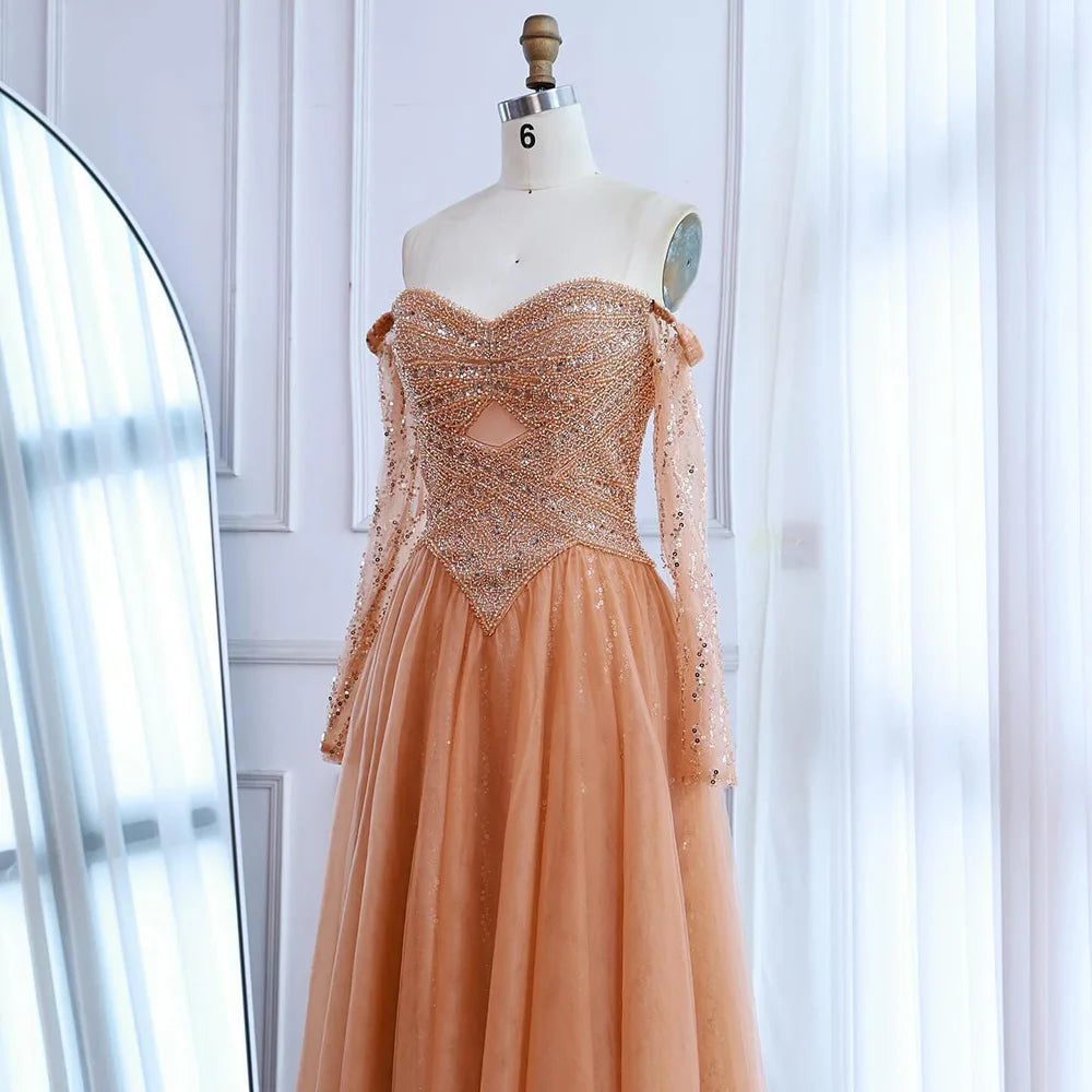 Luxuriöses schulterfreies A-Linien Abendkleid mit Perlen