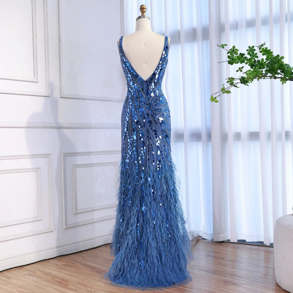 Luxuriöses blaues, perlenbesetztes Feder-Meerjungfrauen-Abendkleid