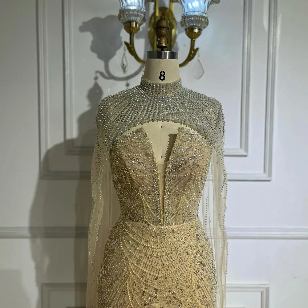 Luxuriöses Abendkleid Nude Perlen Bestickte Robe mit Tüllschleppe