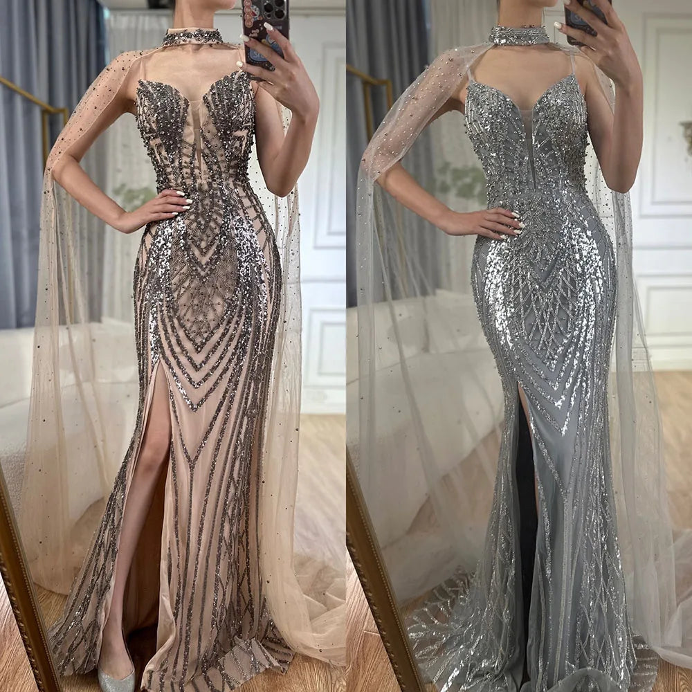 Luxuriöses Dubai Schwarzes Nude Perlenbesetztes Spaghettiträger Abendkleid mit langer Umhang für formelle Anlässe