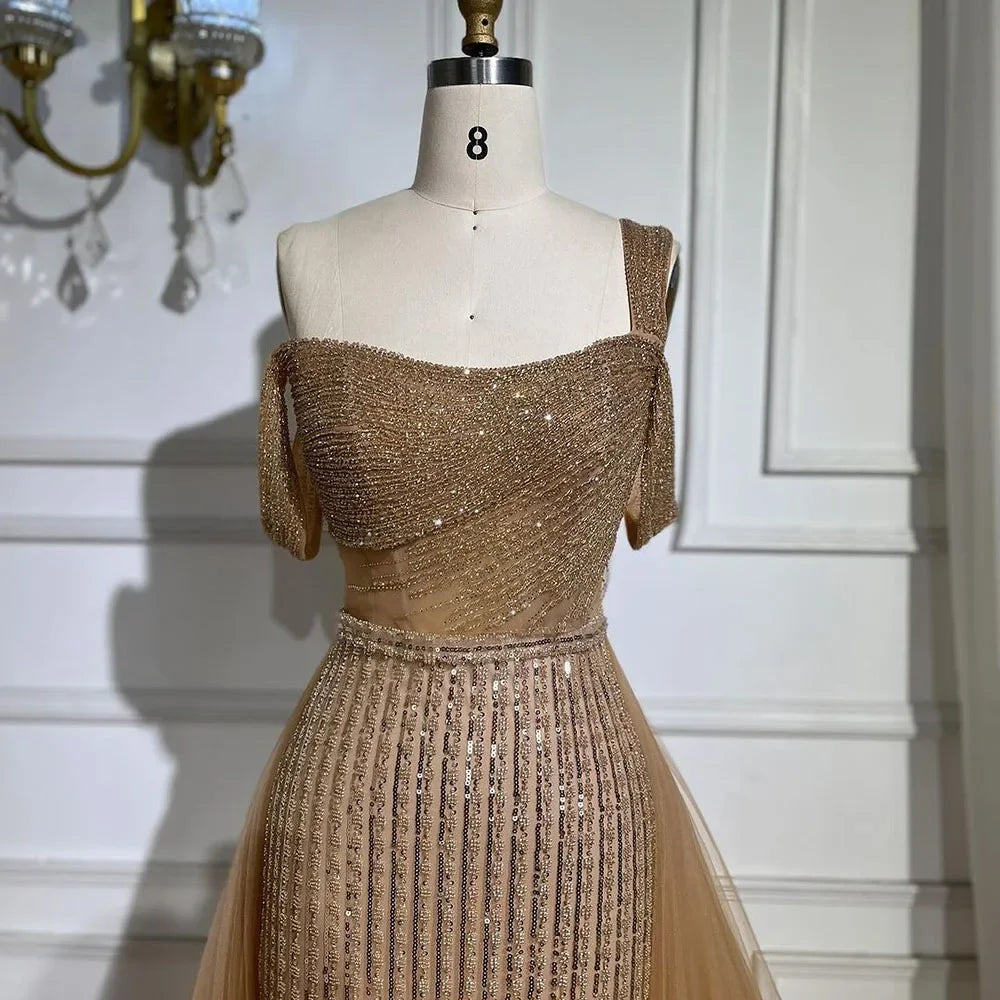 Serene Hill Gold Meerjungfrau Elegant One Shoulder Überrock Perlen Luxus Abendkleider Roben 2025 für Damen Hochzeitsfeier