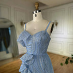 Luxuriöses Dubai Meerjungfrauen-Abendkleid mit Rock Hellblau Perlenbesetztes Spaghettiträger für formelle Anlässe LA72341A