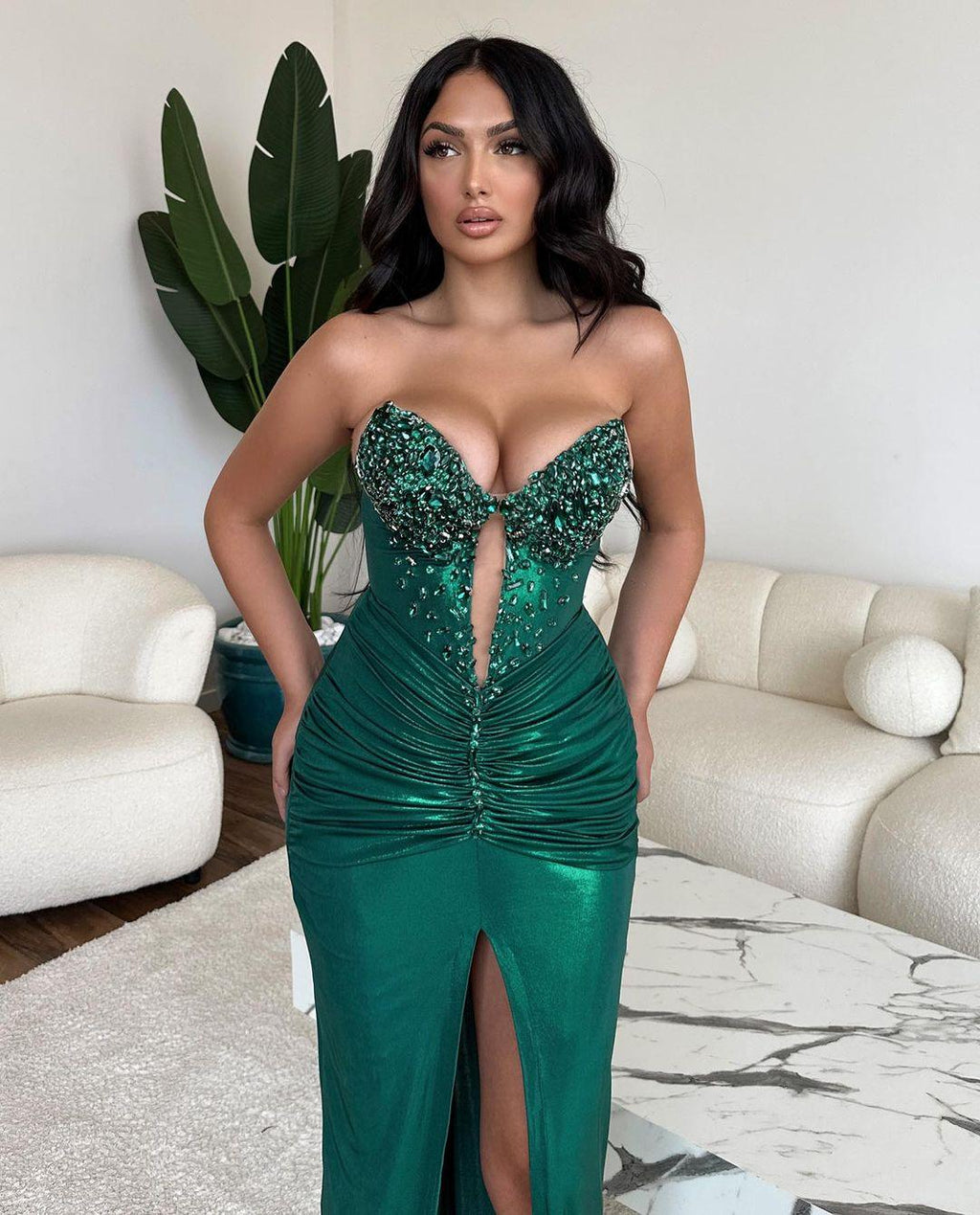 Vestido de fiesta largo verde sirena sexy sin mangas con lentejuelas y abertura