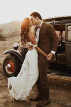 Vestido de novia de encaje con hombros descubiertos y abertura, MW842