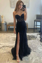 Vestido de fiesta largo con corsé negro, sin tirantes y encaje, con abertura