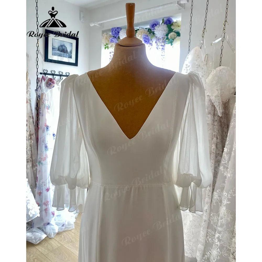 Sencillo Vestido de Novia Bohemio de Satén Suave con Cuello de Pico y Manga Corta Abullonada para Mujer, para Playa o Recepción, Batas de Novia robe de mariee