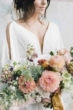 Vestido de novia largo NumberSea de gasa color marfil, corte A, escote en V y media manga, MW694