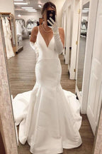 Vestidos de novia NumberSea de satén marfil con escote en V y corte sirena, MW764
