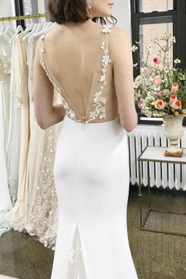 Vestido de novia NumberSea de satén sencillo, corte en V profundo y apliques de encaje, MW746