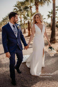 Vestido de novia NumberSea de satén sencillo con escote en V y botones, MW930