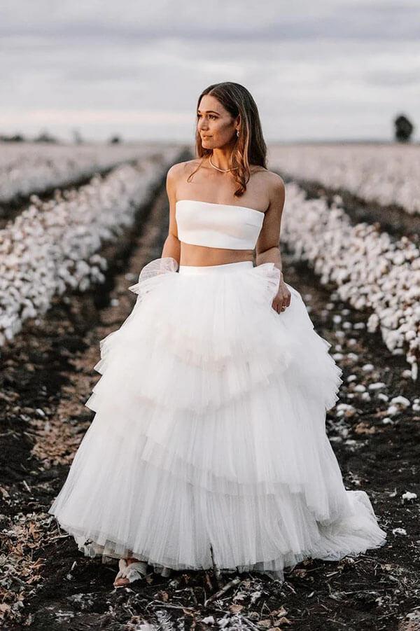 Vestido de novia sencillo de dos piezas con falda de tul en capas de NumberSea, MW1005