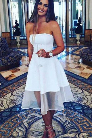 Sleeveless Newest A-line Knee-Length White Strapless Homecoming Dress